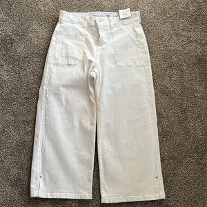 Rafella white capris